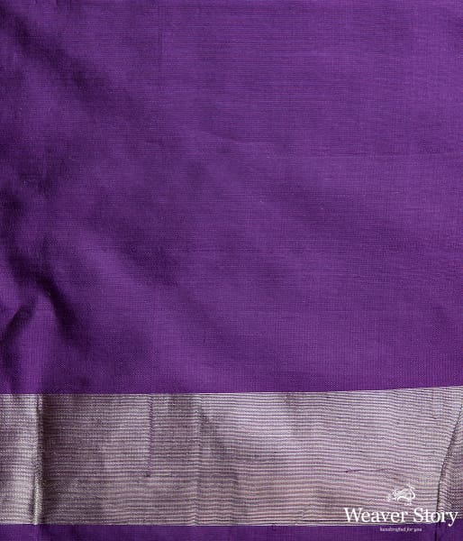 Handwoven dupion silk banarasi with floral borders woven in sona rupa zari