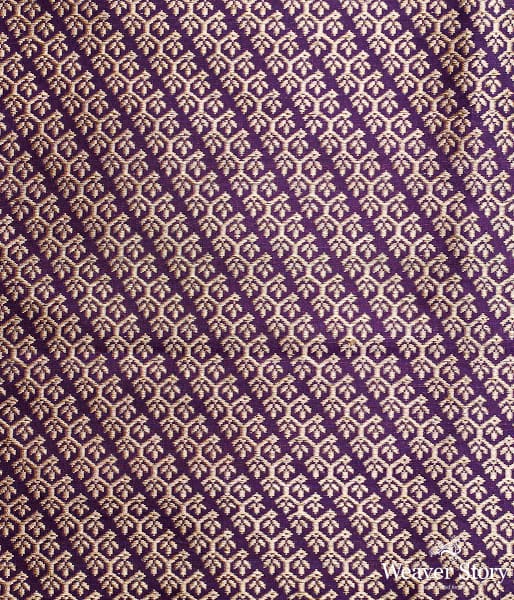 Handwoven Purple Kadhwa Twin Leaf Motif Saree with Wave Border