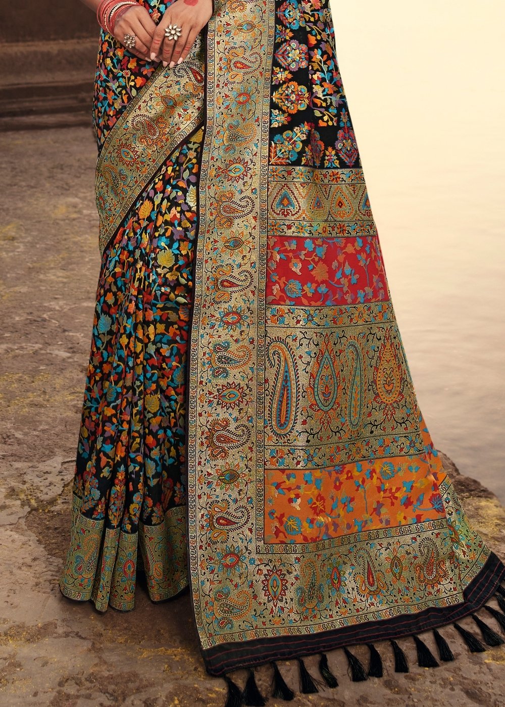 Ebony Black Banarasi Kora Silk Saree with Pashmina Weaving & Zari Border Pallu