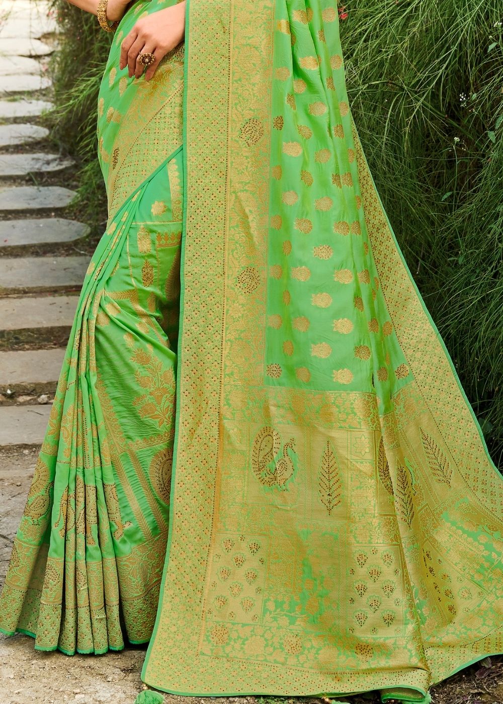 Fern Green Zari Woven Banarasi Silk Saree: Top Pick