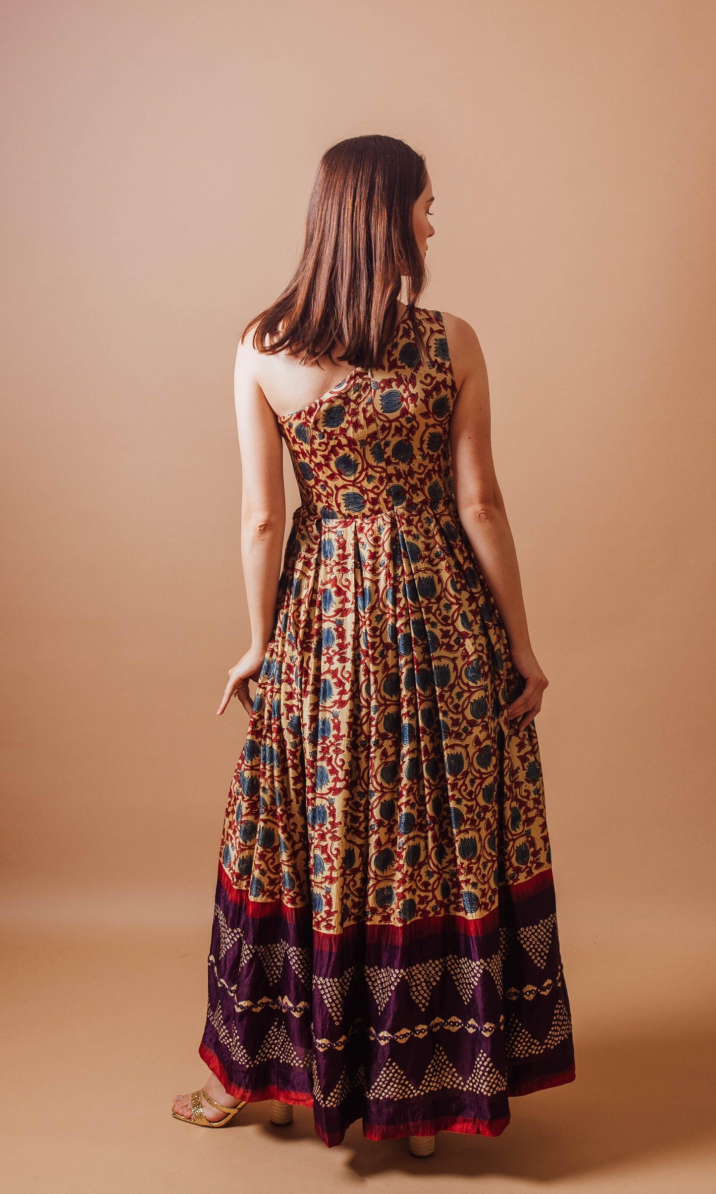 Jaka One Shoulder Dress
