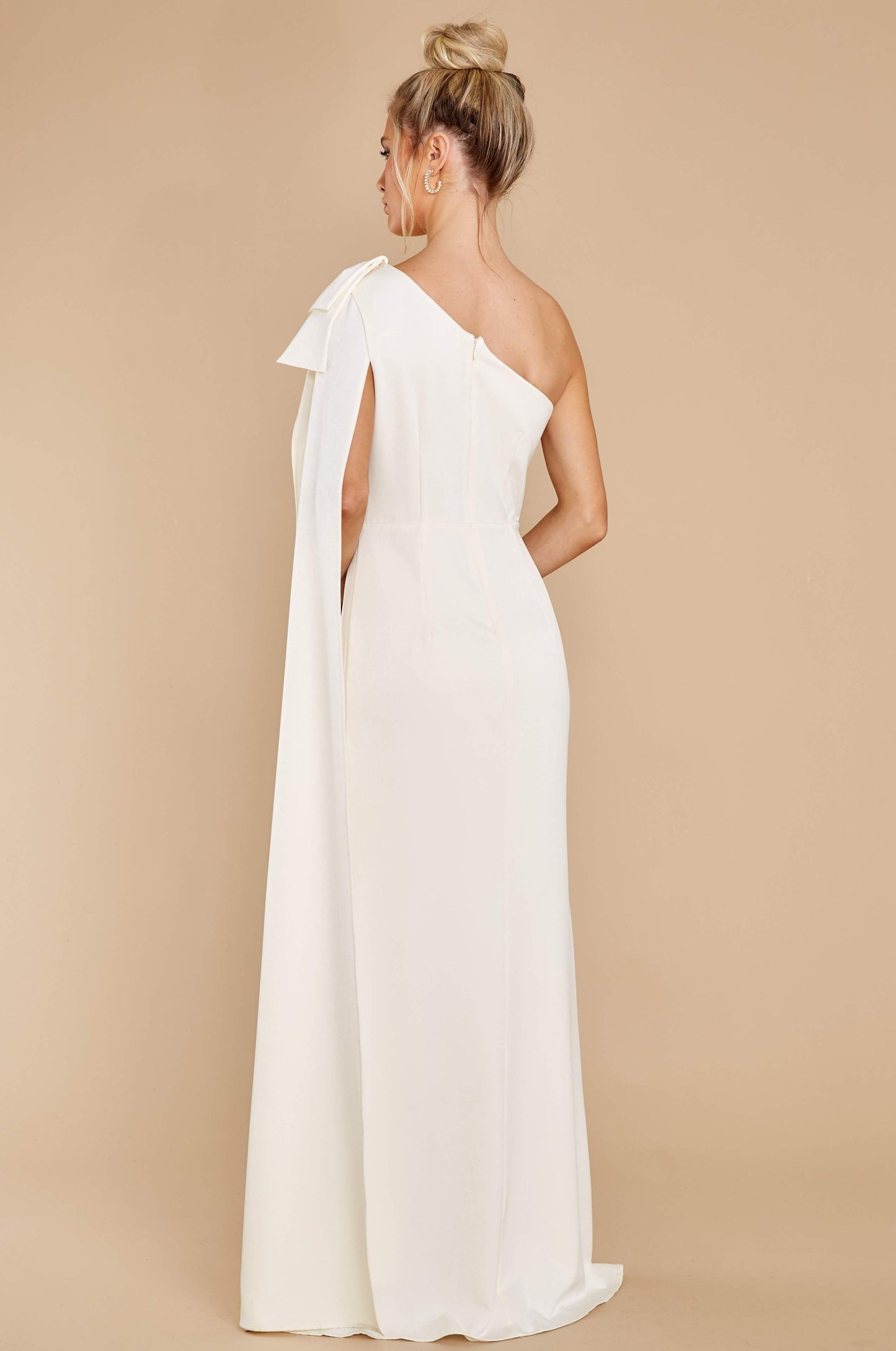 Elegance And Grace Ivory Maxi Dress