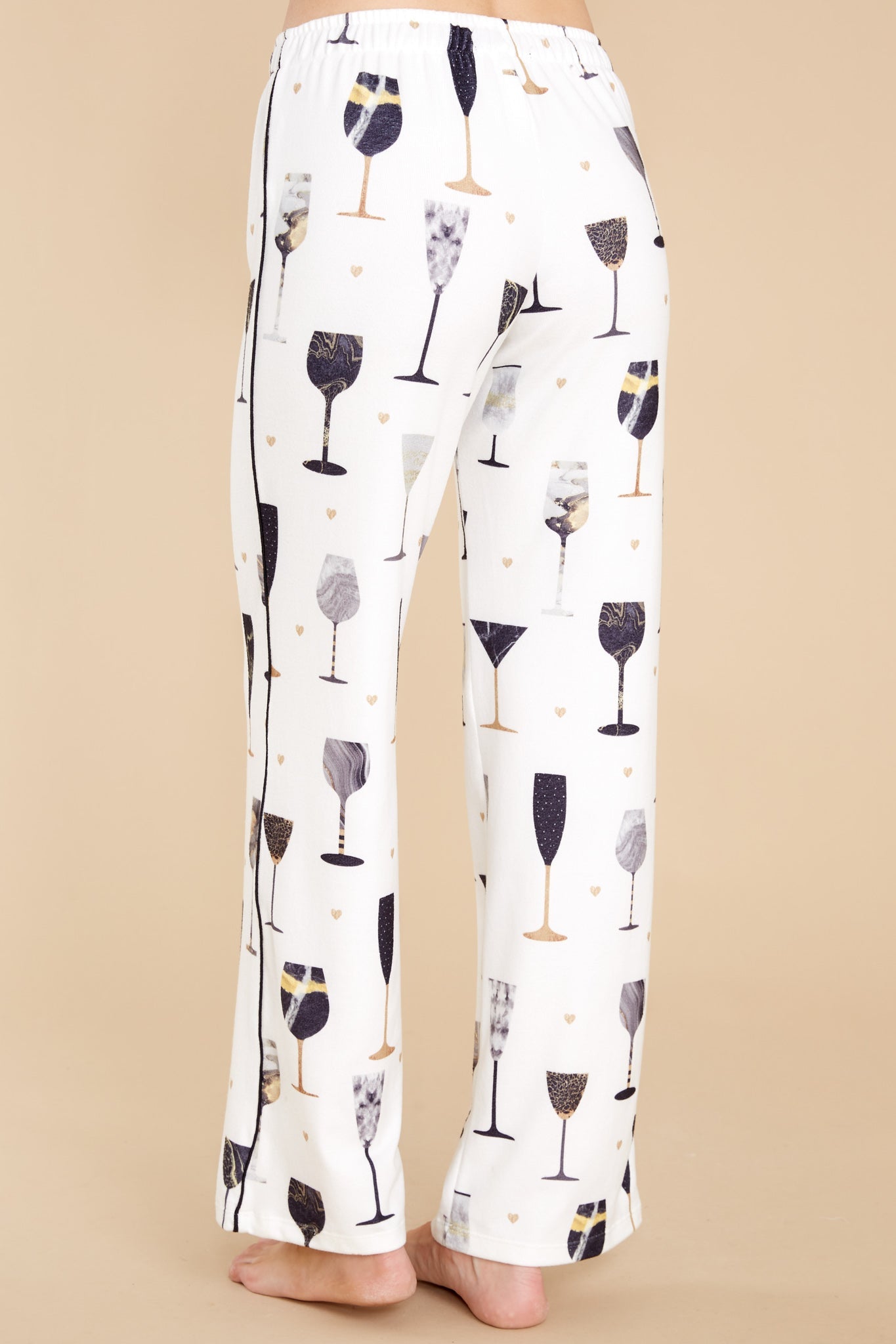 Night Cheers Ivory Wine Print Pajama Set