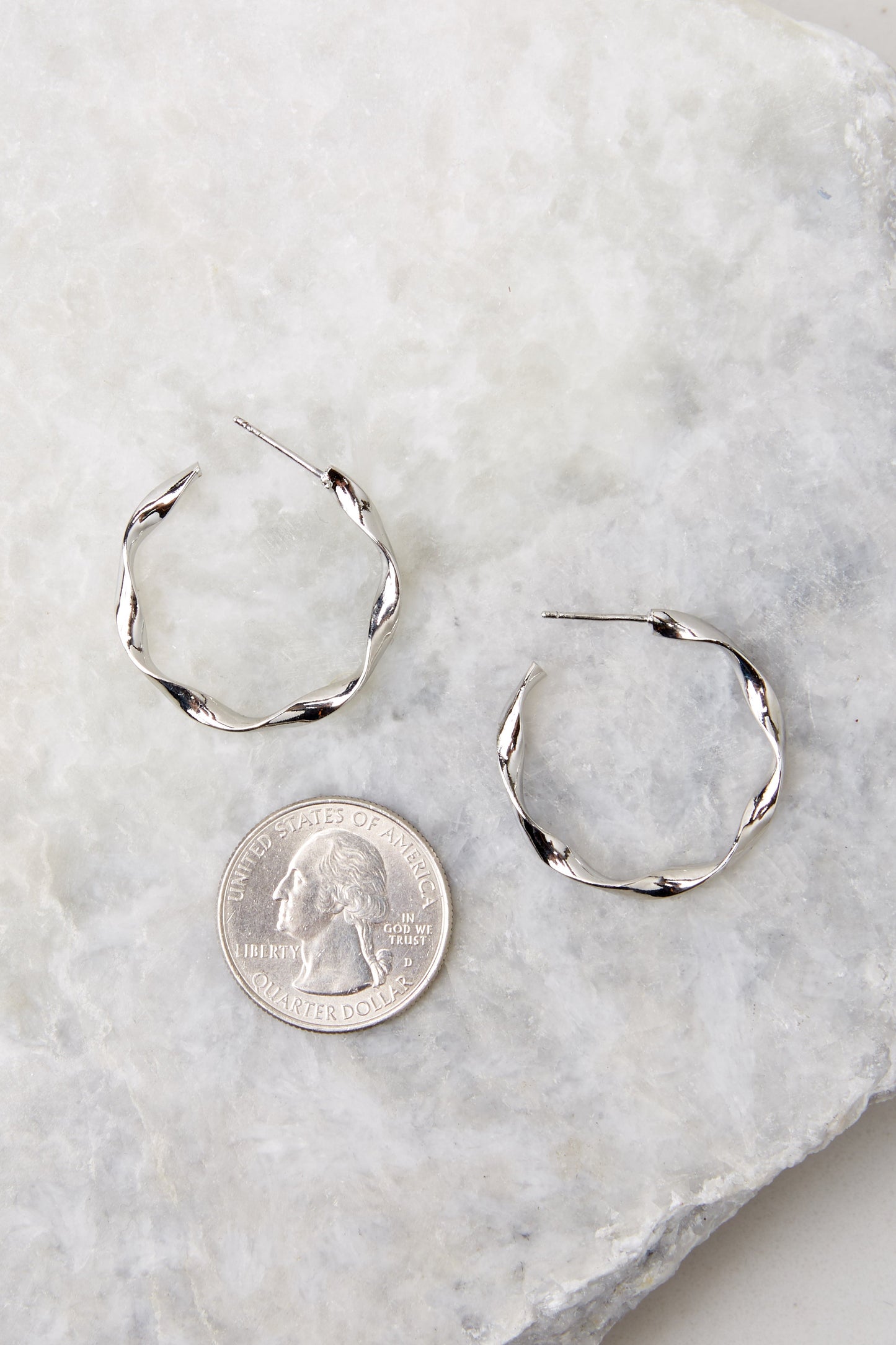 Sweet Twist Silver Hoop Earrings