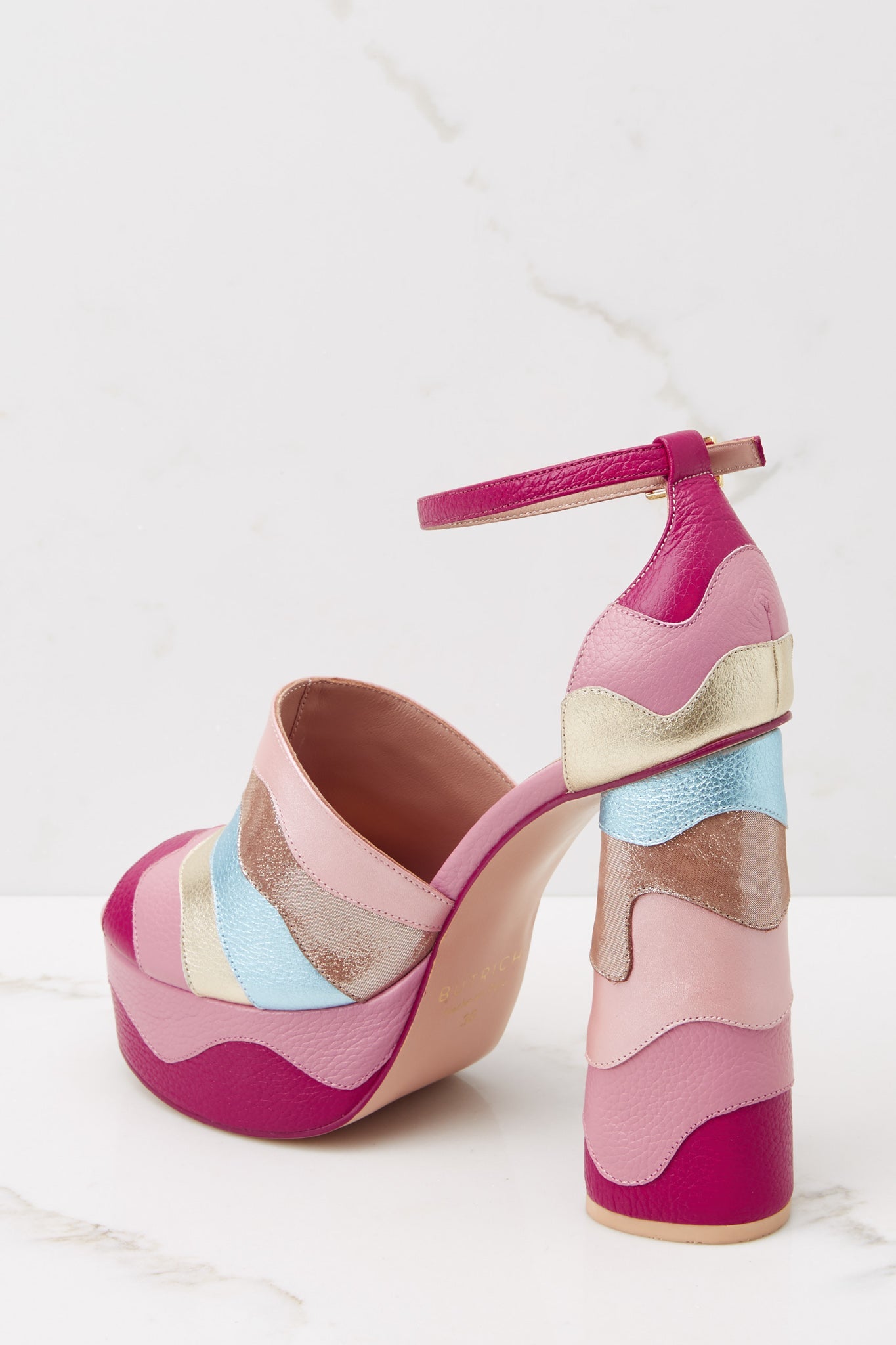 Bella Berry Platform