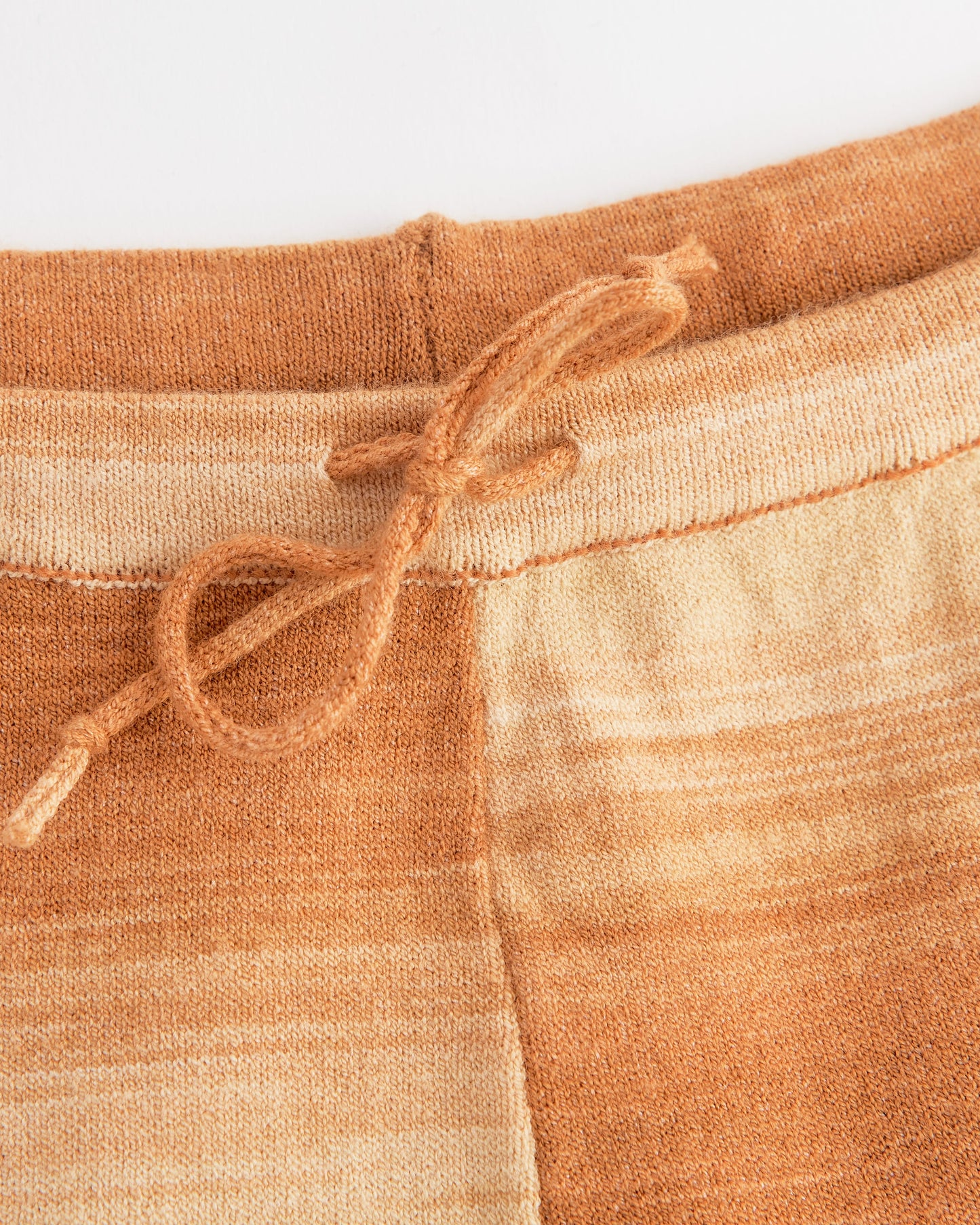 Olivia Short in Beige Stripes