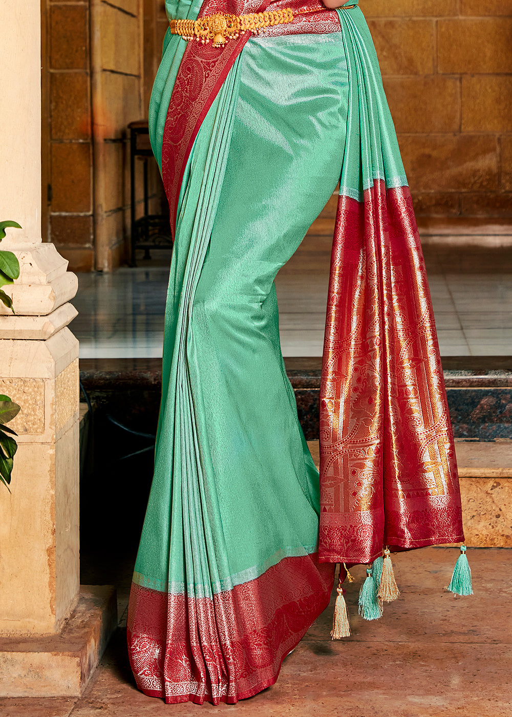 Mint Green Zari Woven Kanjivaram Silk Saree with Contrast Border & Pallu
