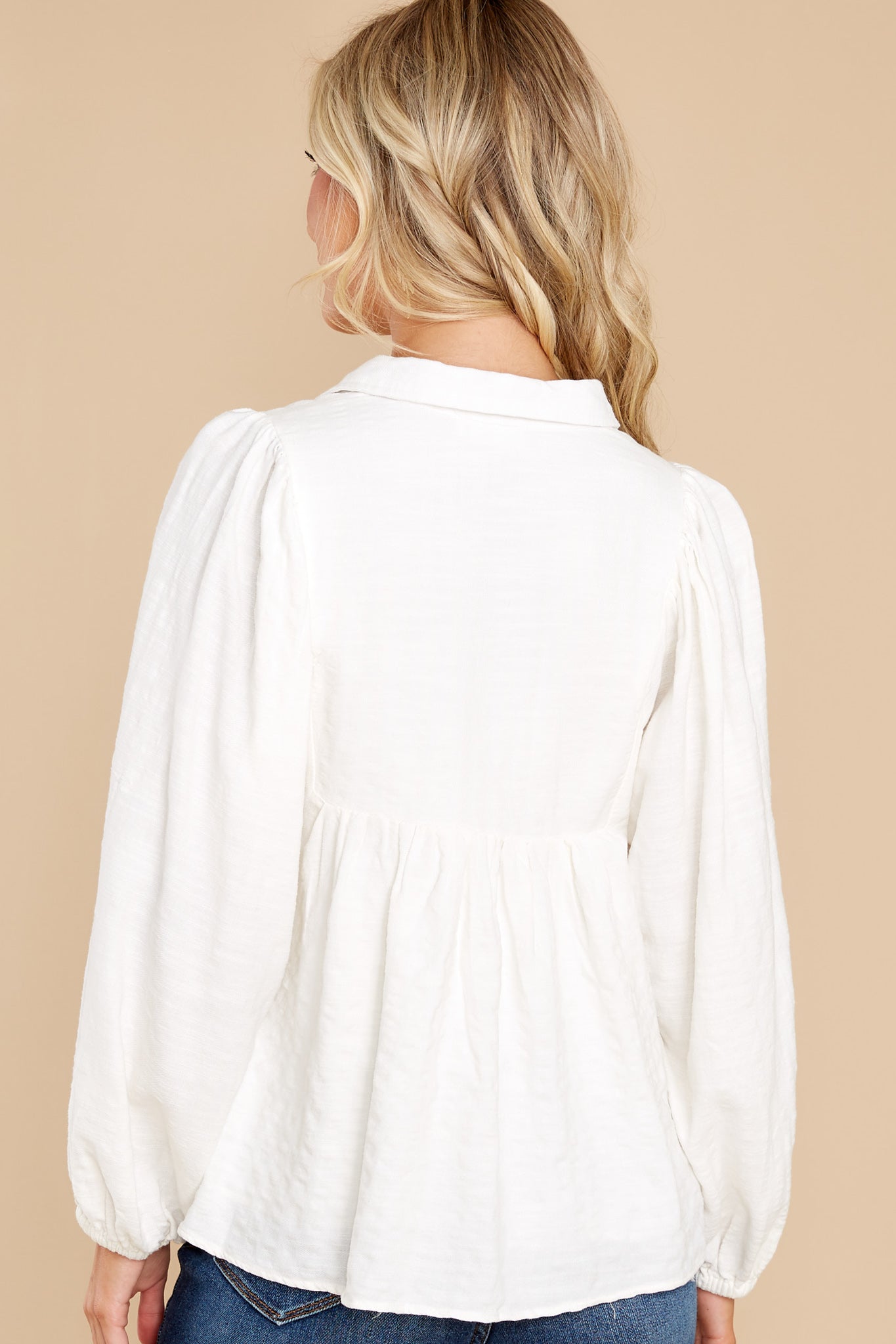 Be My Guest Off White Top