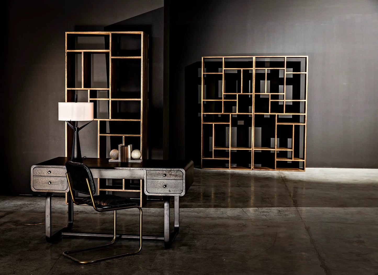 Malic Shelf
