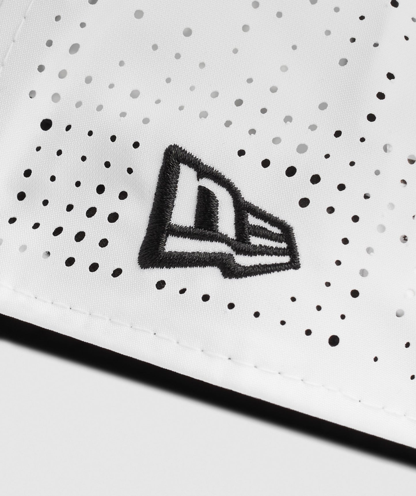 Gymshark New Era E-Frame Trucker - White