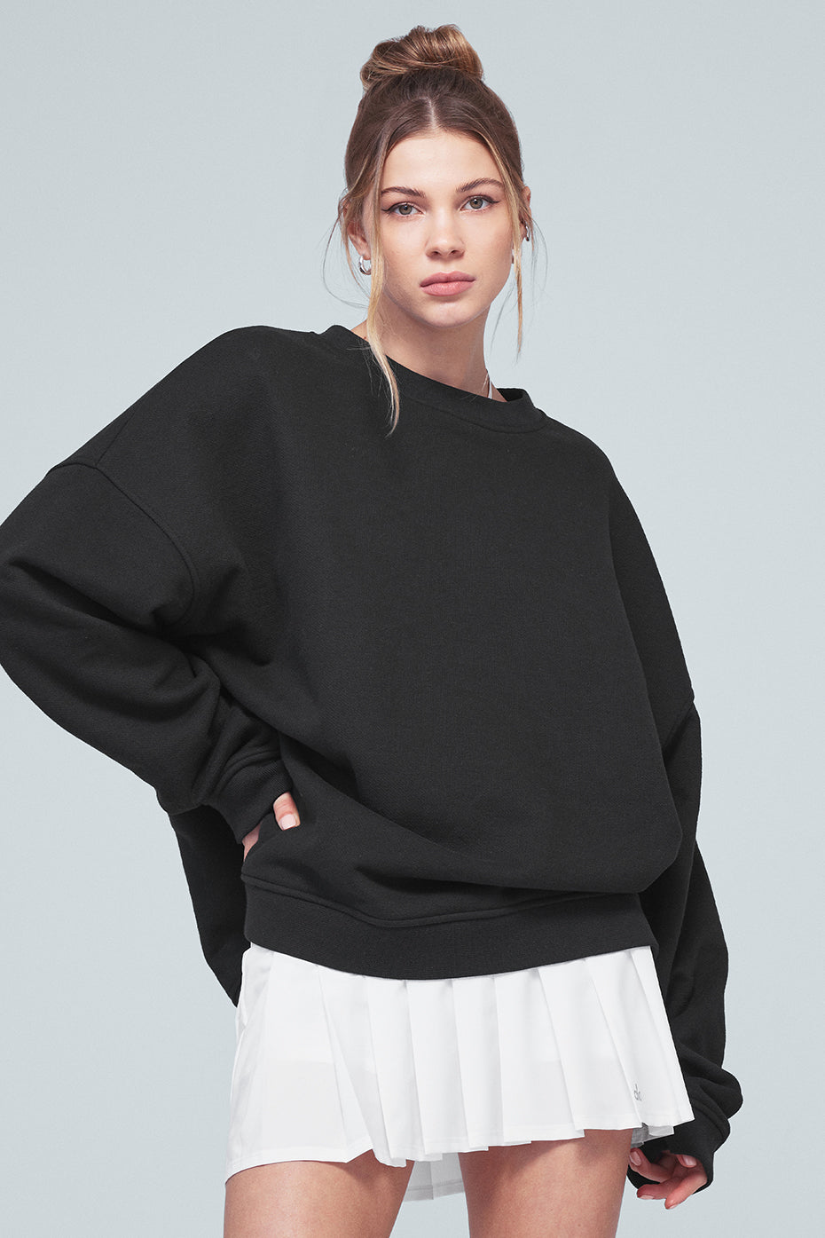 Renown Crew Neck Pullover - Black