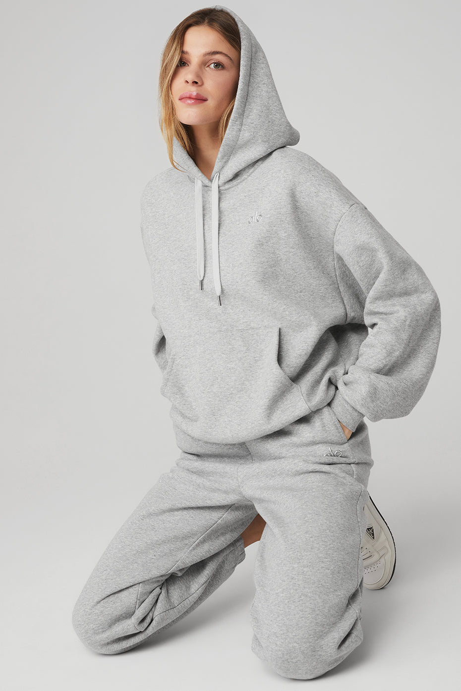 Accolade Hoodie & Accolade Sweatpant Set - Athletic Heather Grey