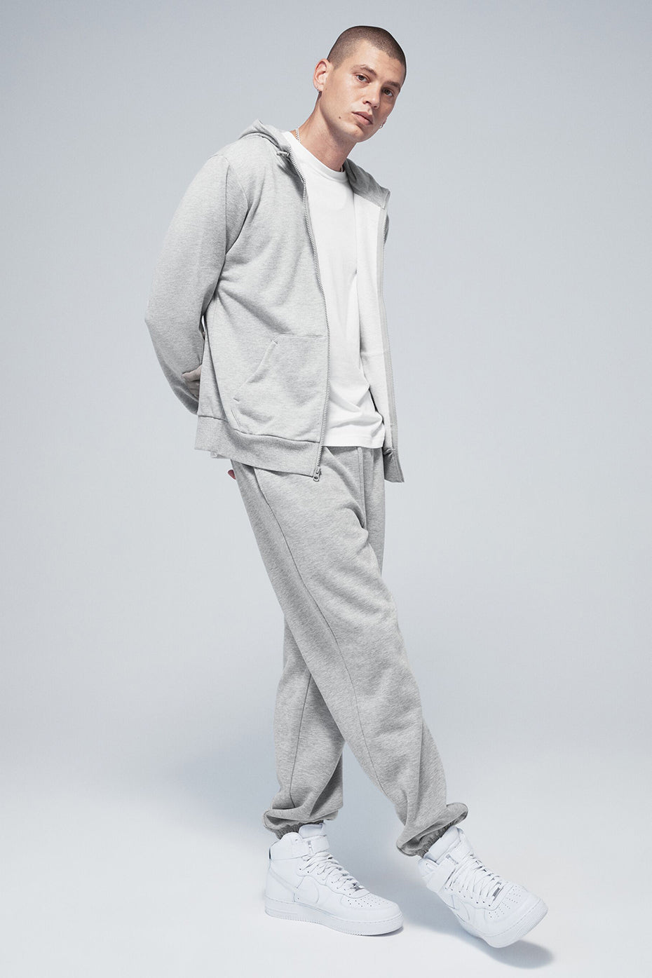 Accolade Sweatpant - Athletic Heather Grey