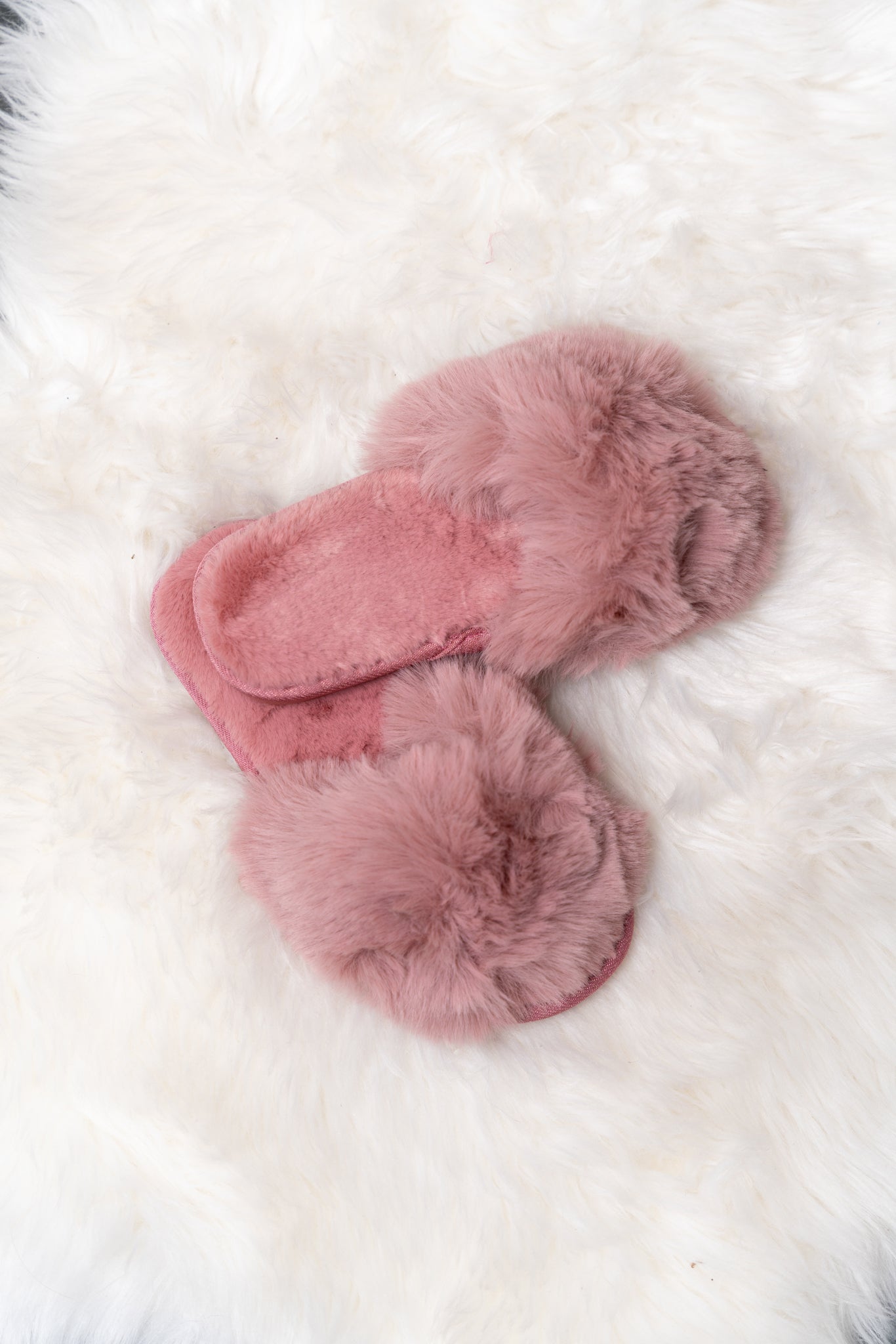 Papuci Shia Roz plamâniu