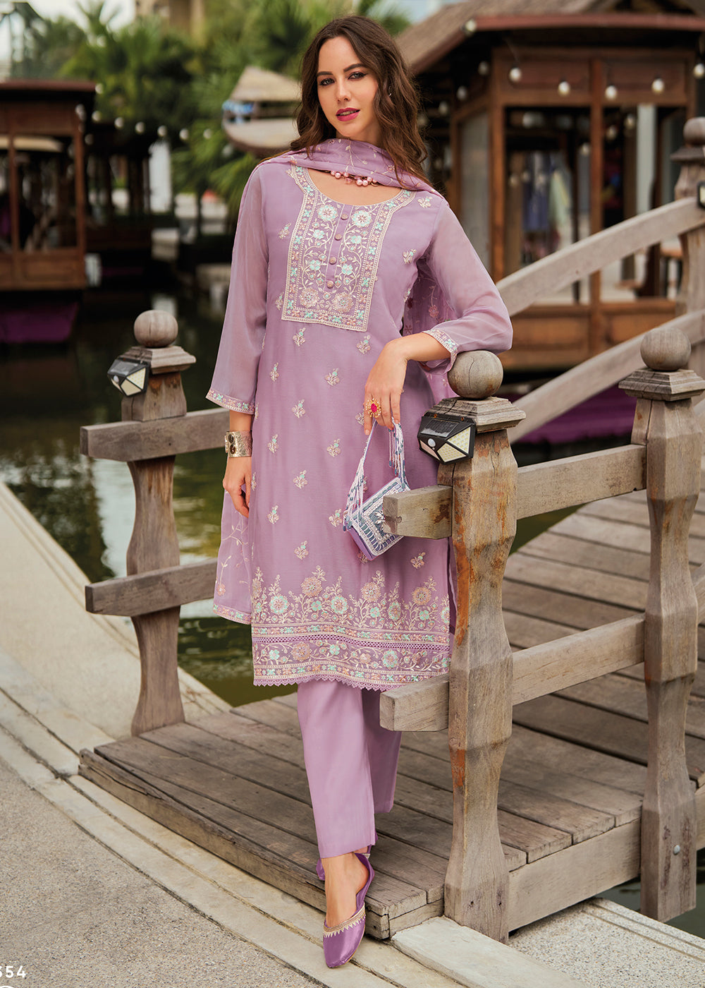 Floral Purple Chiffon Suit having Beautiful Embrodery work