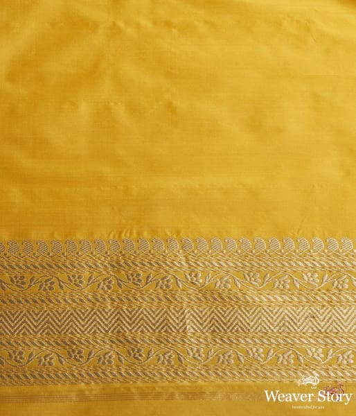 Yellow kadhwa jangla with intricate floral jaal