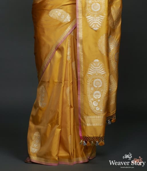 Mustard kadhwa banarasi saree with kairi boota