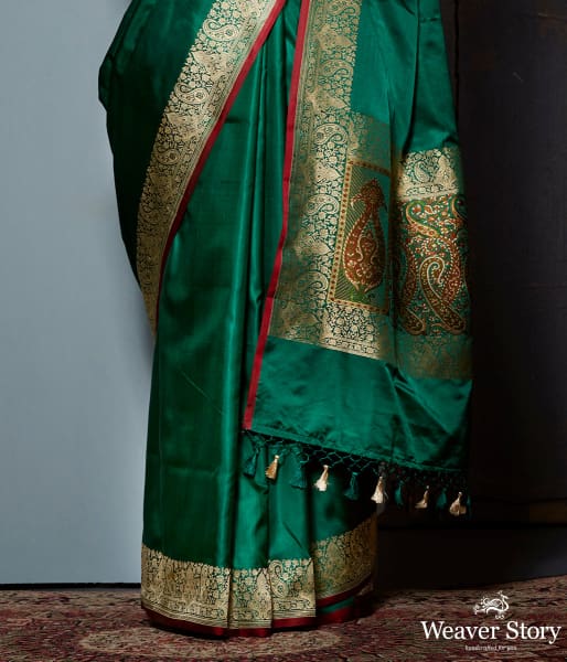 Green and gold pure valkalam saree with meenakari border and paisley pallu
