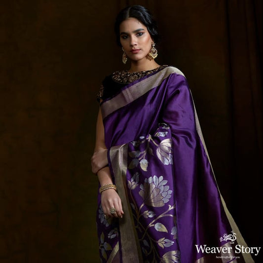 Handwoven dupion silk banarasi with floral borders woven in sona rupa zari
