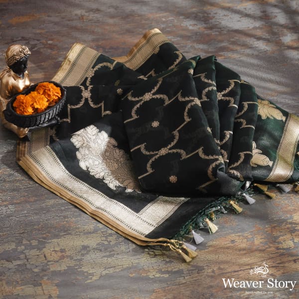 Handwoven Green Kora Silk Jaal Dupatta