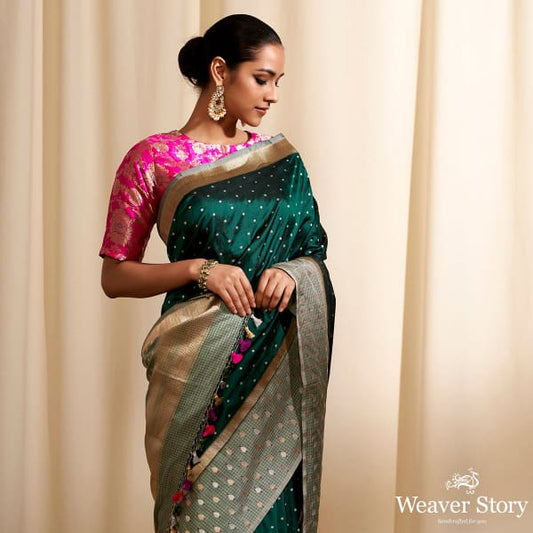 Handwoven Emerald Green Oval Dots Saree with Check Border