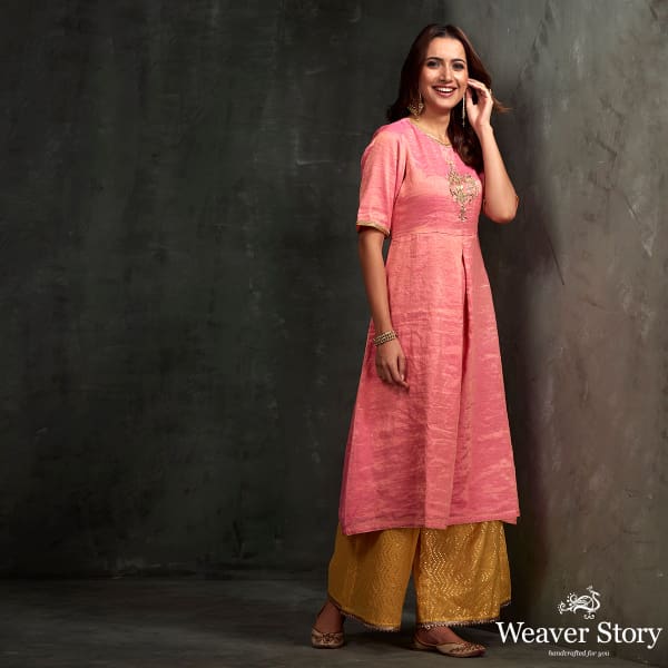 Hand front boota embroidered tissue silk suit in pink color with brocade palazzo