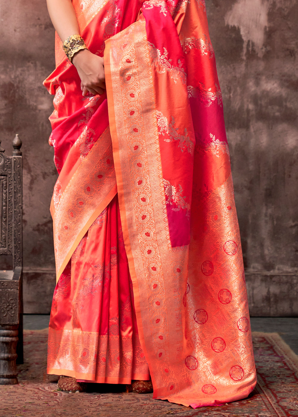 Pink & Orange Rangkaat Handloom Silk Saree