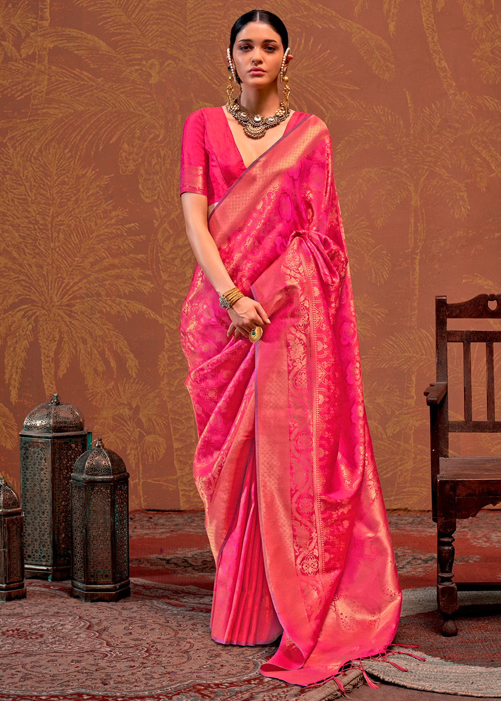 Shades Of Pink Handloom Woven Designer Silk Saree