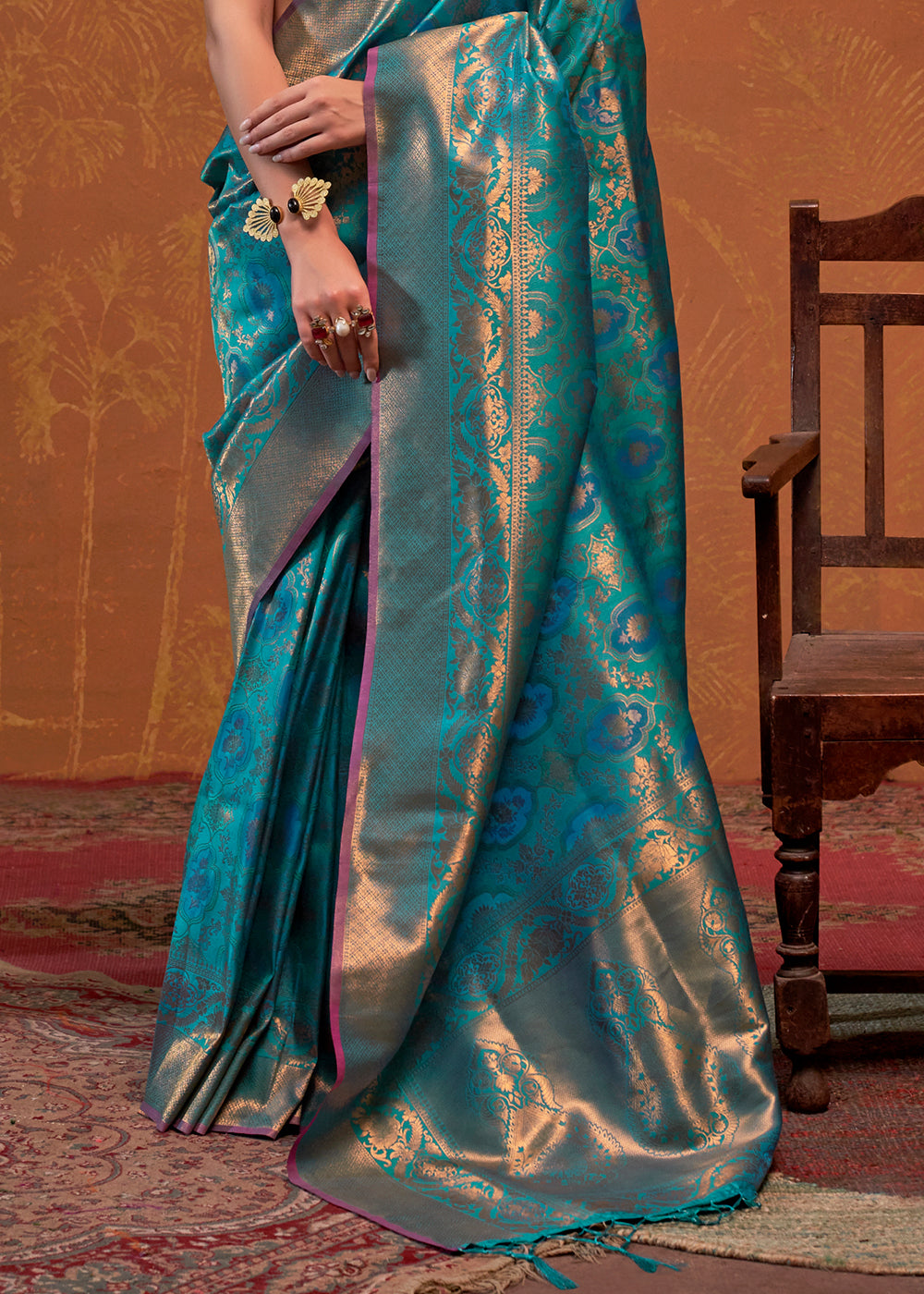 Shades Of Blue Handloom Woven Designer Silk Saree : Top Pick