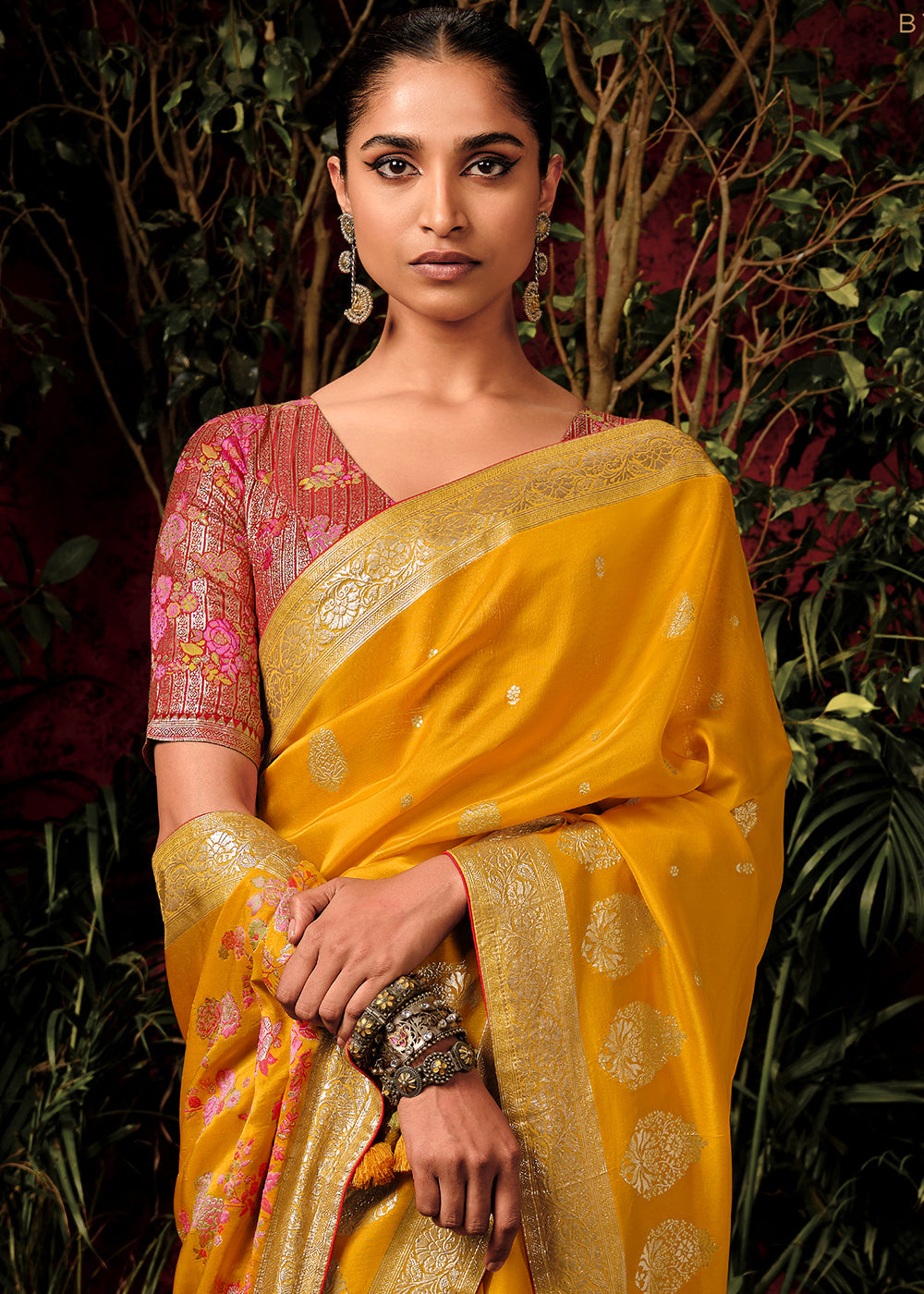 Honey Yellow Zari Woven Dola Silk Saree with Designer Pallu