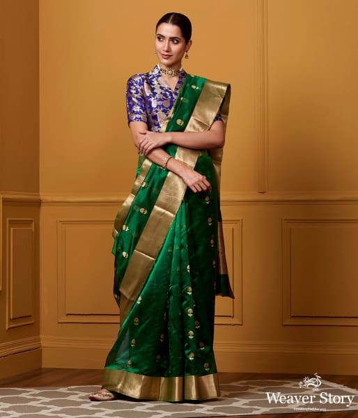 Handwoven Emerald Green Floral Boota With Chevron Gold Border