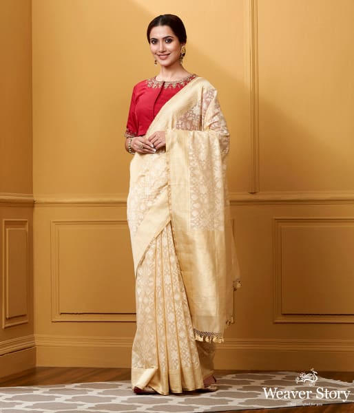 Handwoven Beige Kora Cotton Patola Saree