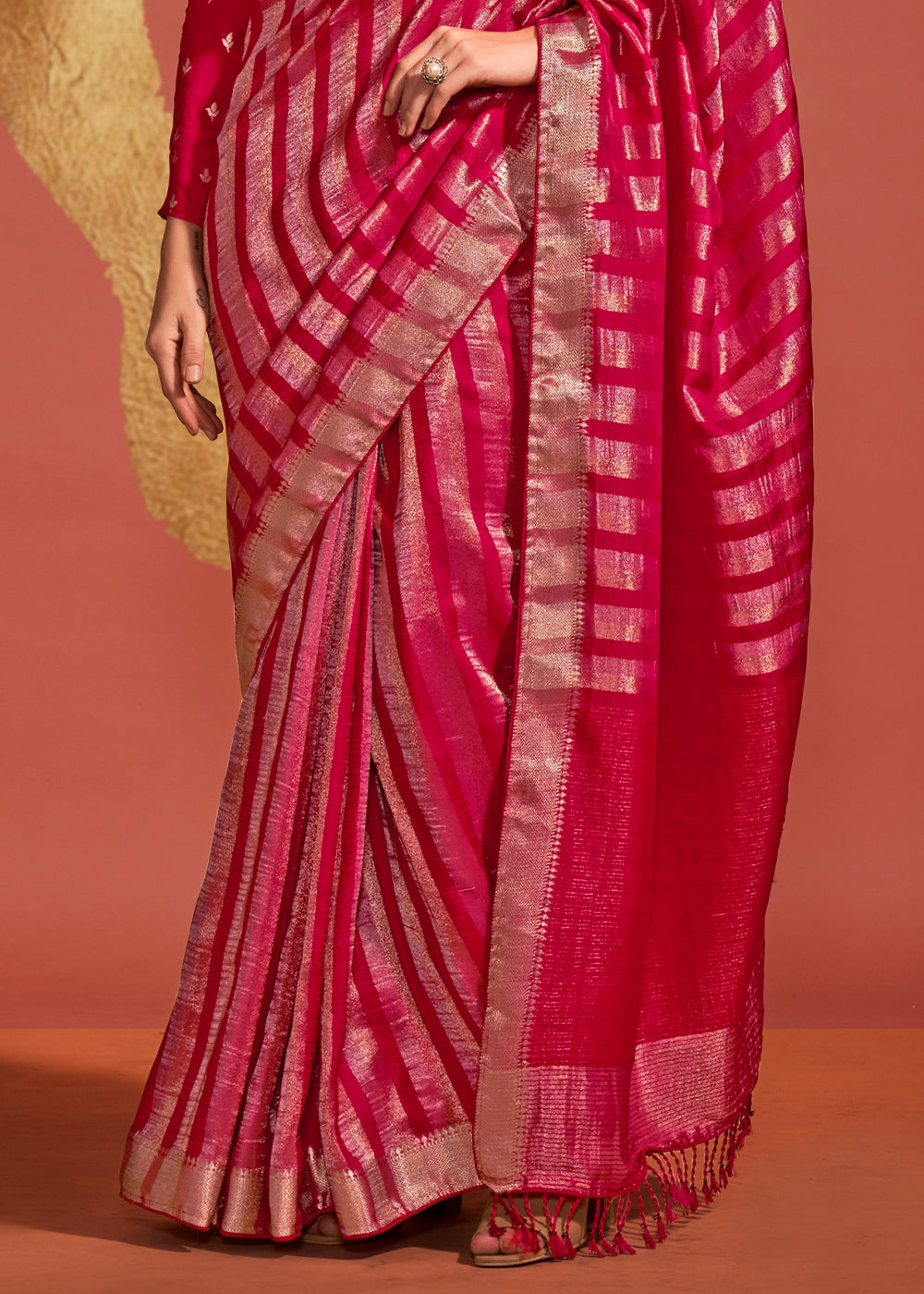 Magenta Pink Handwoven Viscose Designer Saree