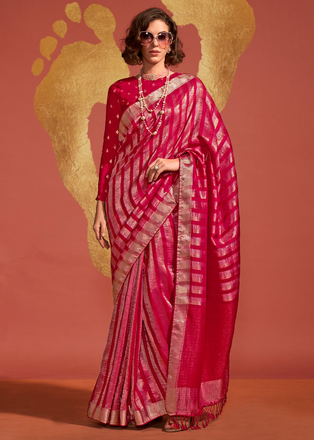 Magenta Pink Handwoven Viscose Designer Saree