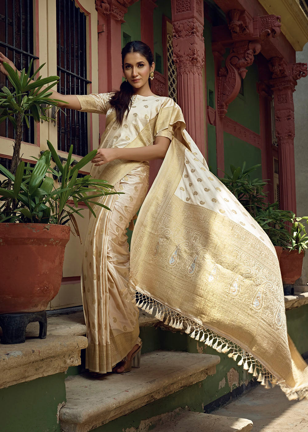 Daisy White Woven Designer Satin Silk Saree