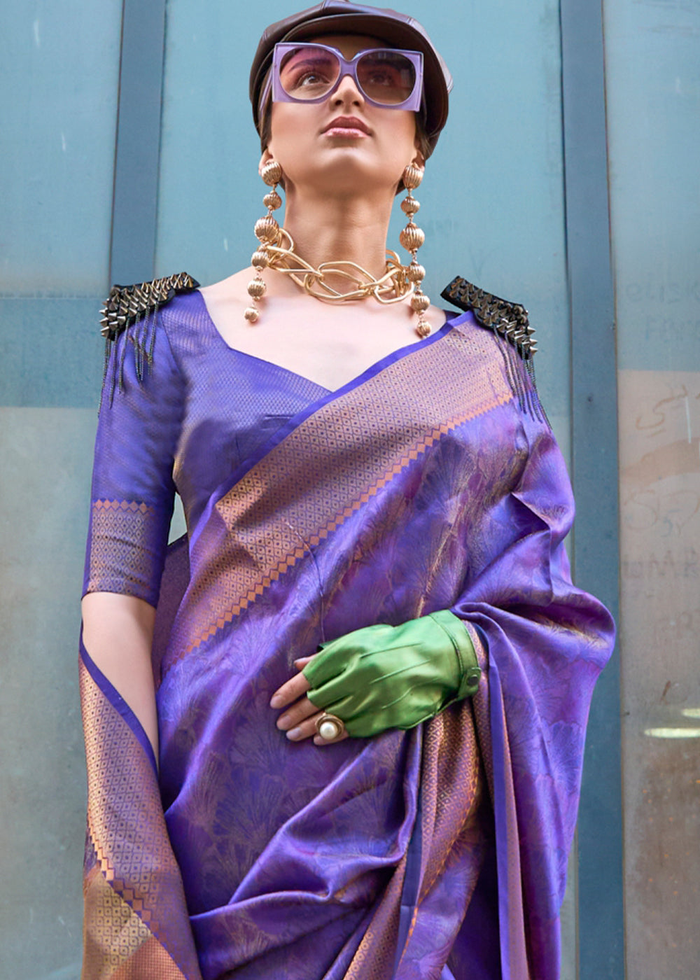 Spanish Purple Handwoven Two Tone Organza Silk Saree