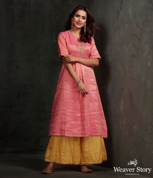 Hand front boota embroidered tissue silk suit in pink color with brocade palazzo