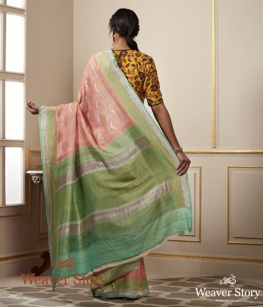 Handwoven Pink banarasi saree with Kadhwa Booti
