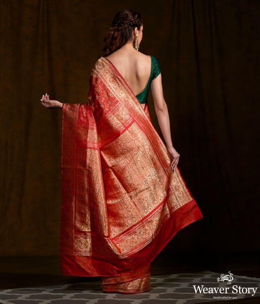 Handwoven Offwhite and Red Gharchola Saree