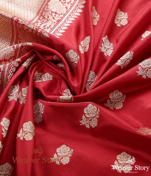 Handwoven Red Banarasi Dupatta with Kadhwa Gulaab Boota
