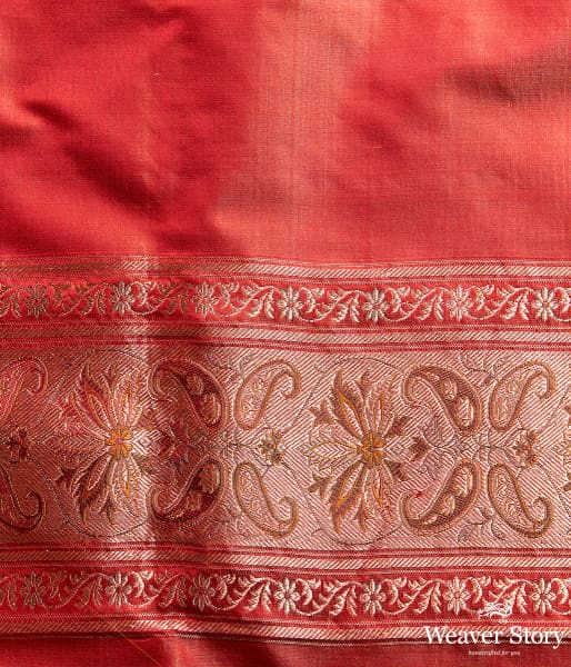 Handwoven Offwhite and Red Gharchola Saree