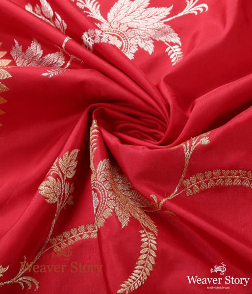 Handwoven Red Kadhwa Jangla Dupatta with Sona Rupa Zari