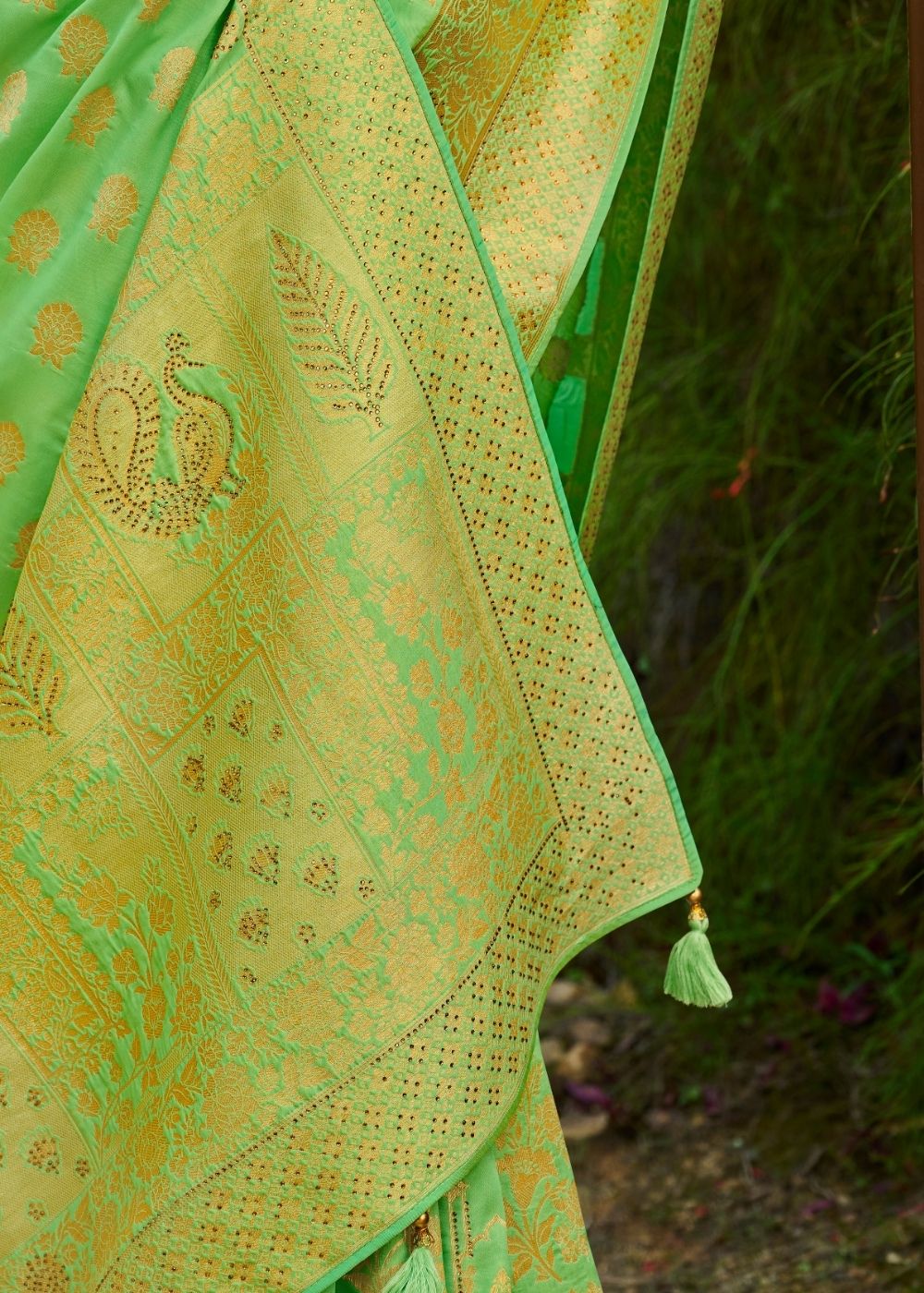Fern Green Zari Woven Banarasi Silk Saree: Top Pick