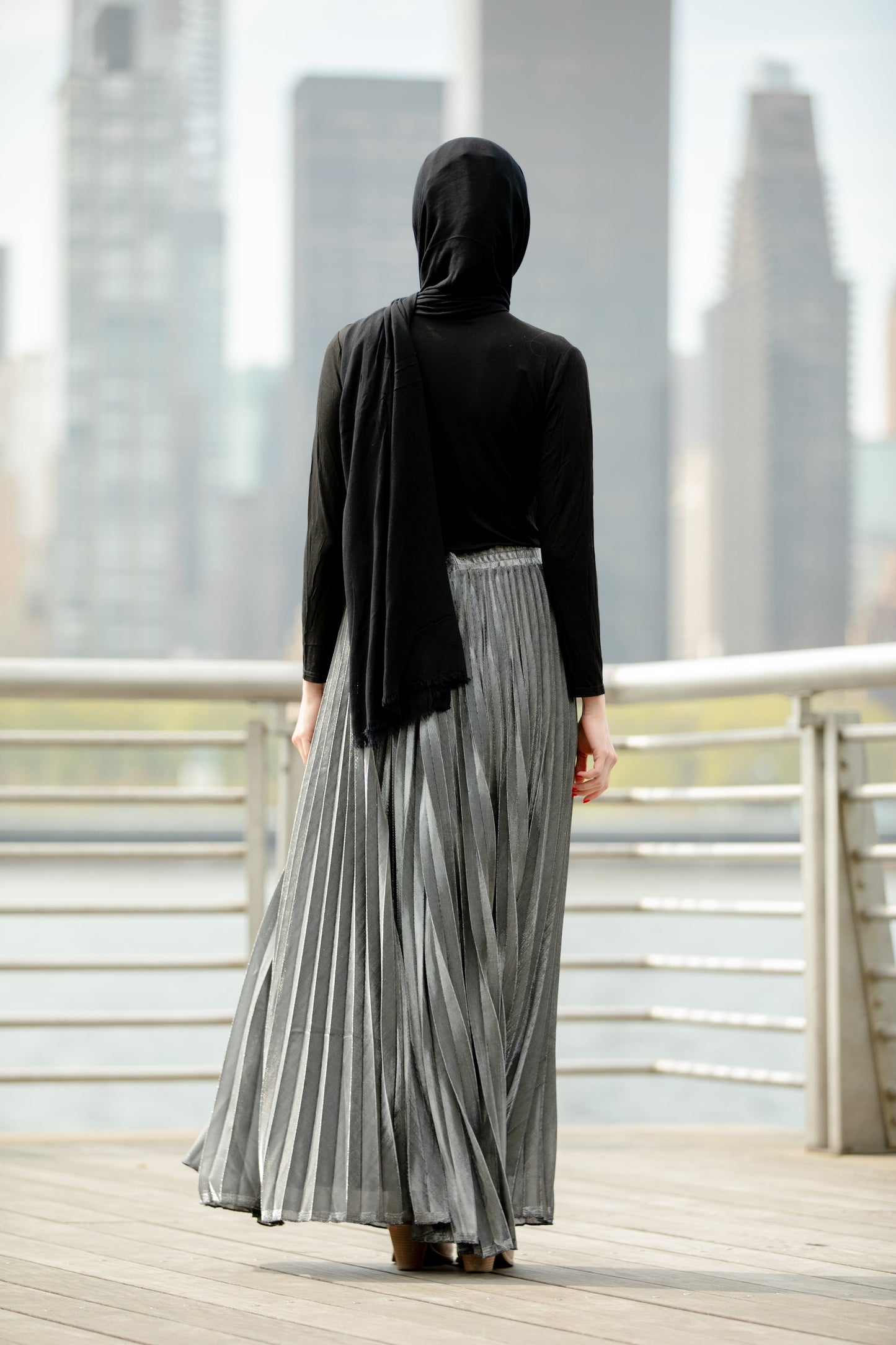 Black Modal Fringe Edge Hijab