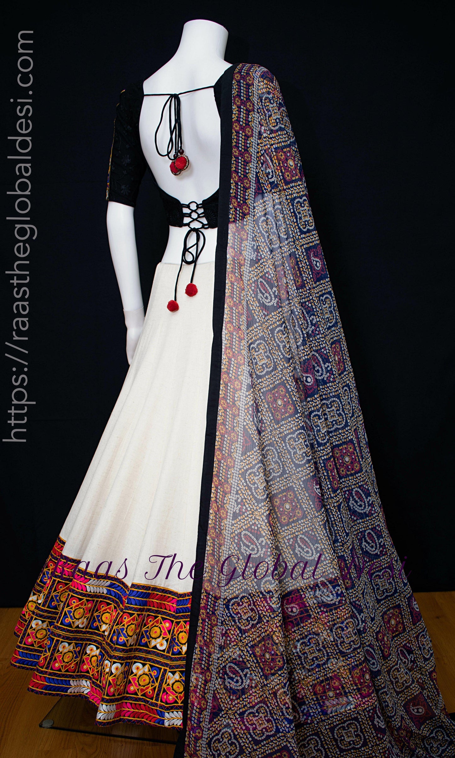 Esme Kutchi Embroidered White Lehenga Choli Set