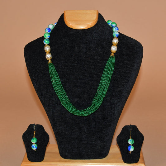 Green Necklace Set with Vibrant Beads