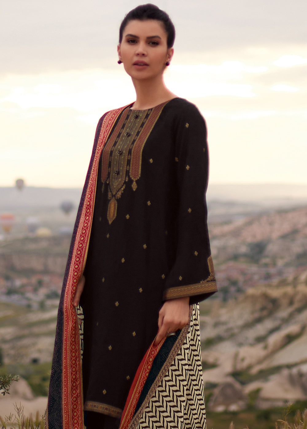 Sabble Black Silk Meenakari Woven Salwar Suit