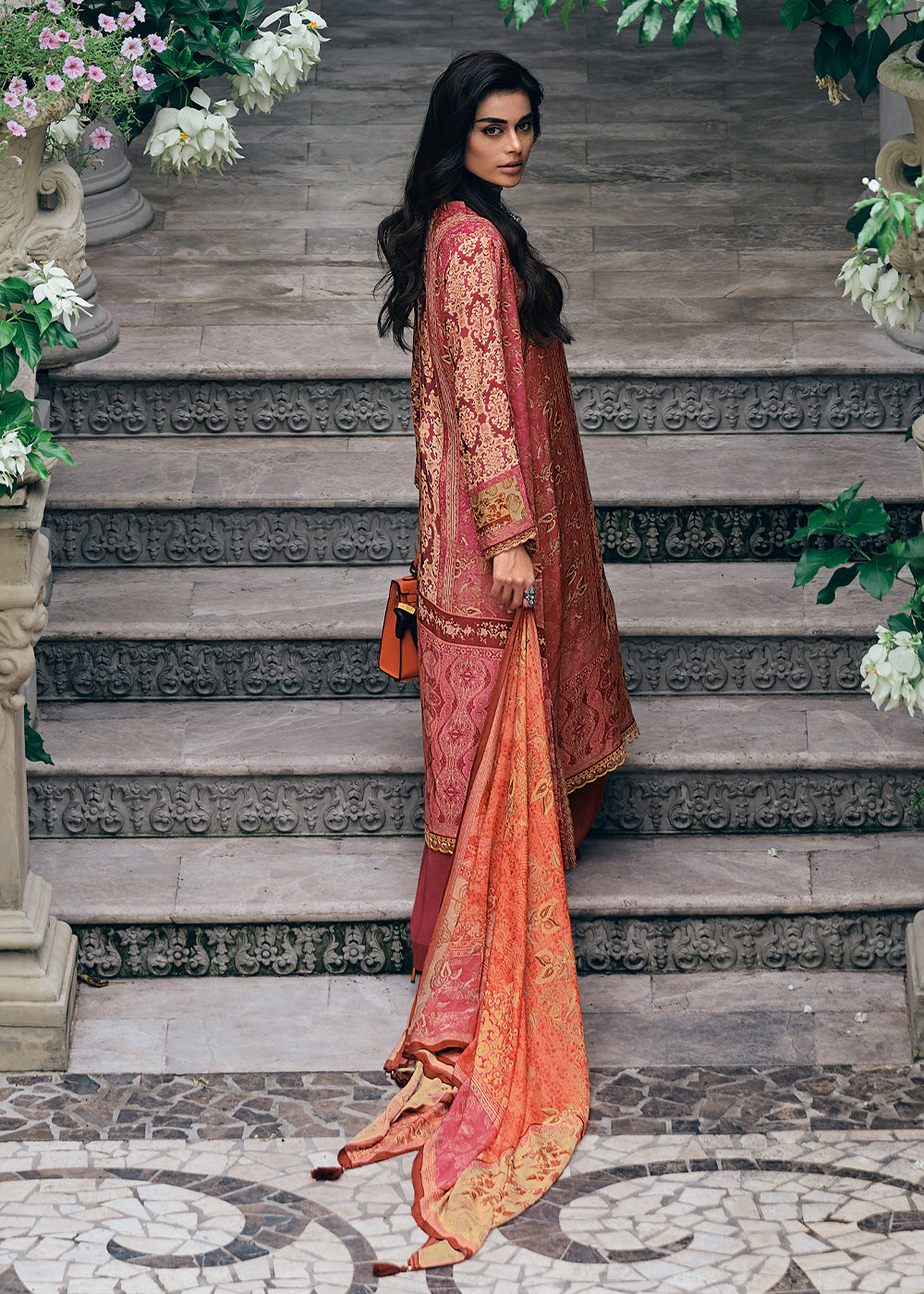 Shades Of Pink Digitally Printed Muslin Silk Salwar Suit