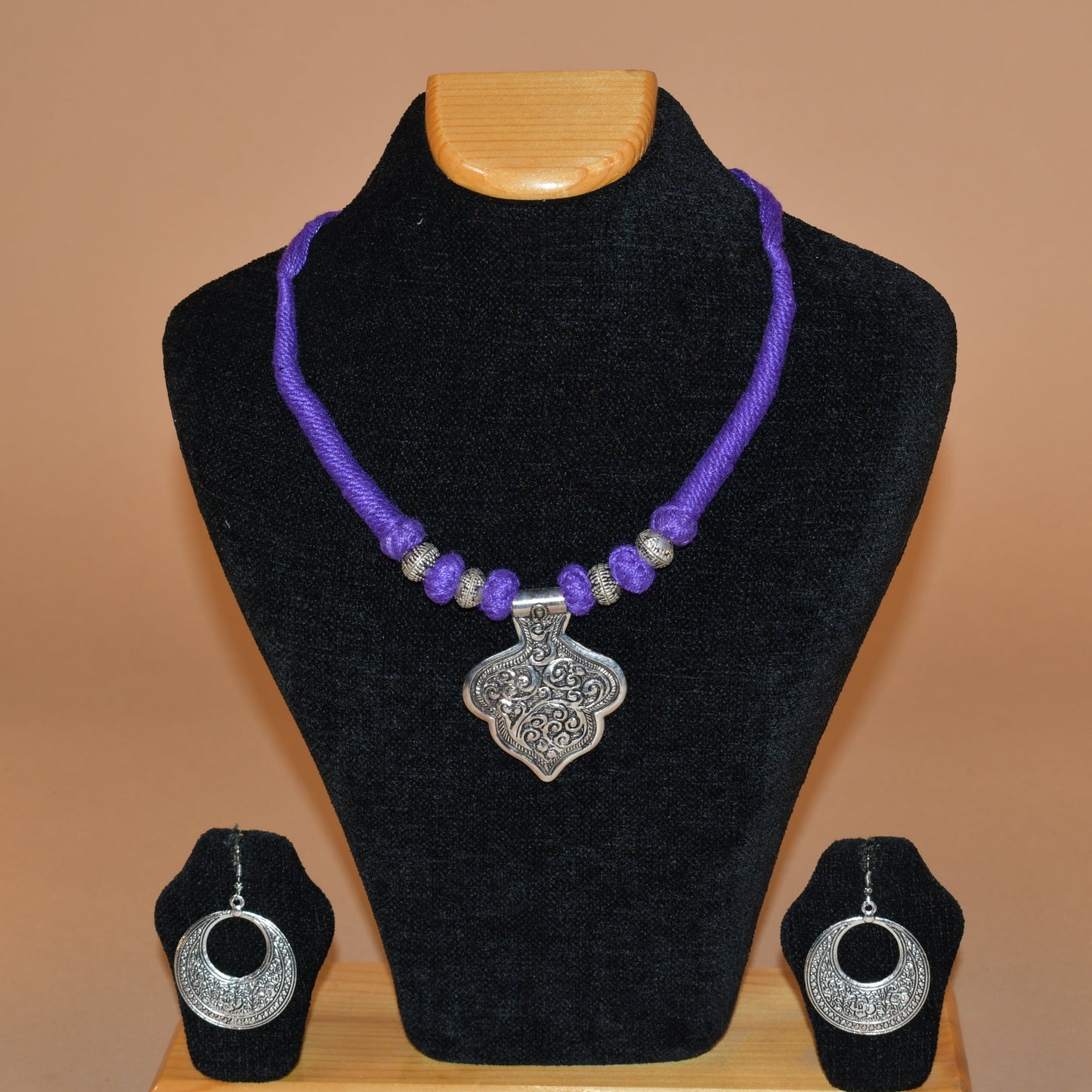 Purple Leaf Shaped Necklace Set