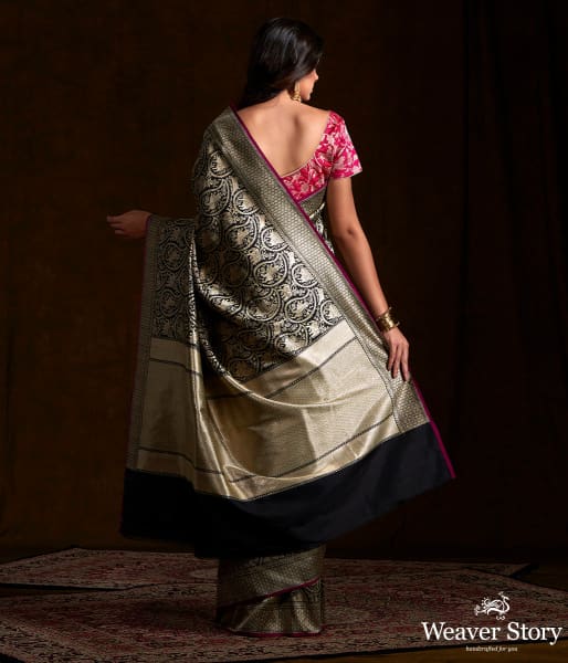 Handwoven kimkhab shikargah in black